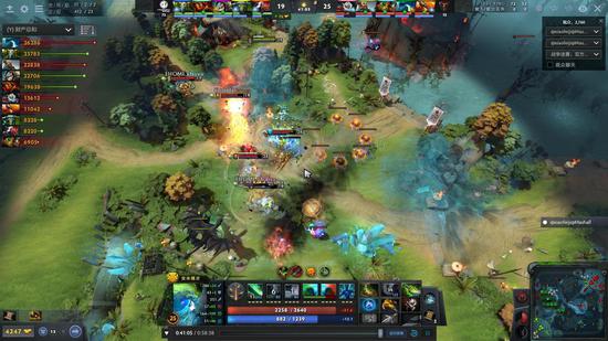 腾讯新游强势登顶全球排行榜引发热议